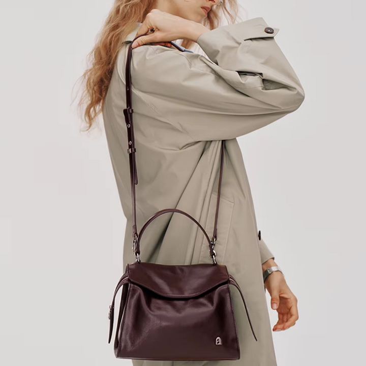BOLSA-DE-COURO-FEMININA-SOPHIE-BROWN-03