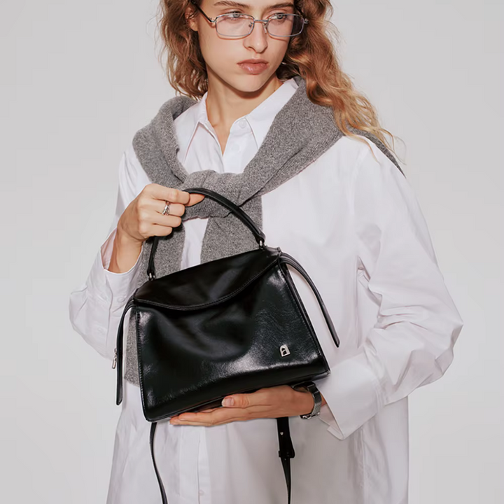 BOLSA-DE-COURO-FEMININA-SOPHIE-BLACK-02
