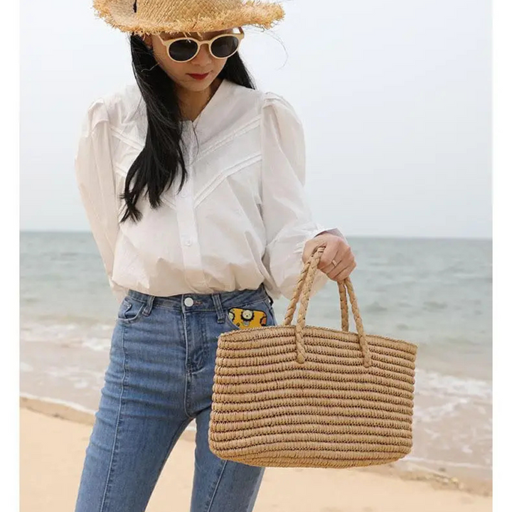 BOLSA-DE-PALHA-CHIC-CAMEL-03
