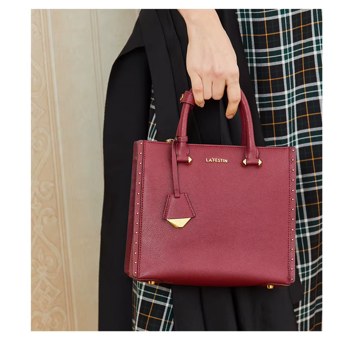 BOLSA-FEMININA-DE-COURO-ALÇA-TRANSVERSAL-02
