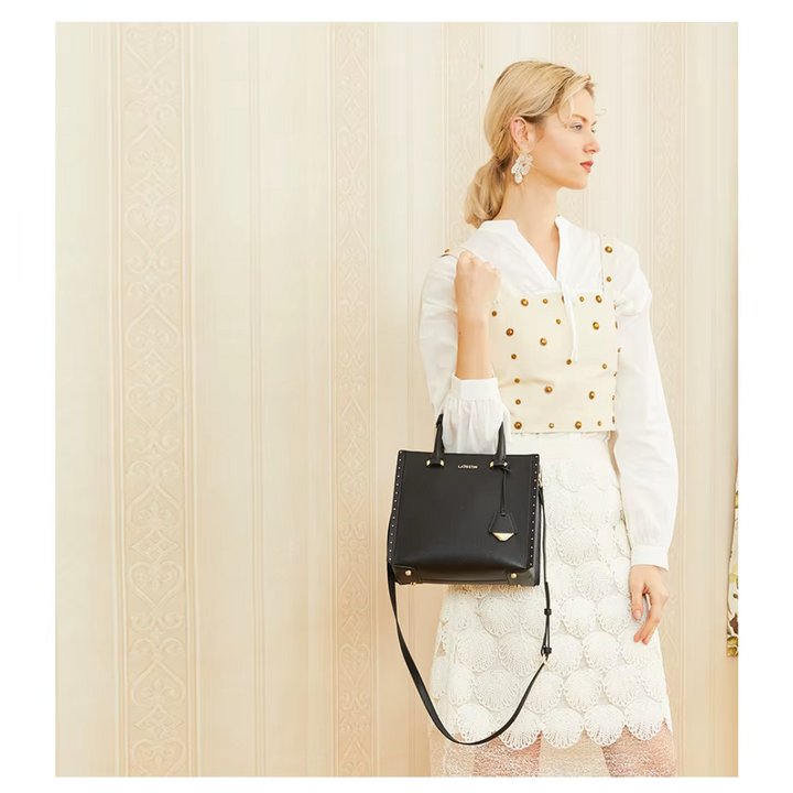 BOLSA-FEMININA-DE-COURO-ALÇA-TRANSVERSAL-PRETO-03
