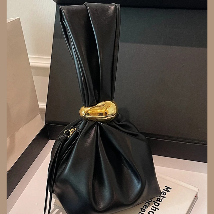 BOLSA-FEMININA-PEQUENA-DESIGN-PLISSADO-BLACK-03