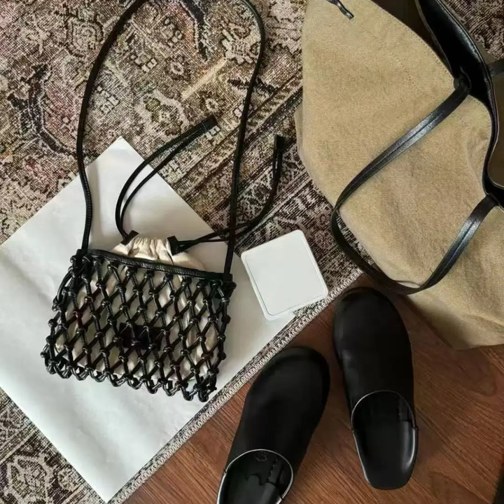 BOLSA-FEMININA-PEQUENA-TRANSVERSAL-RETRO-01