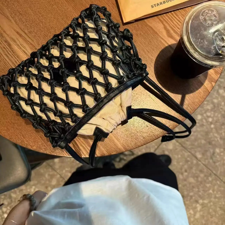 BOLSA-FEMININA-PEQUENA-TRANSVERSAL-RETRO-04