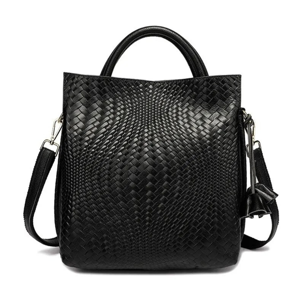 BOLSA-FEMININA-TRANSVERSAL-DE-COURO-01