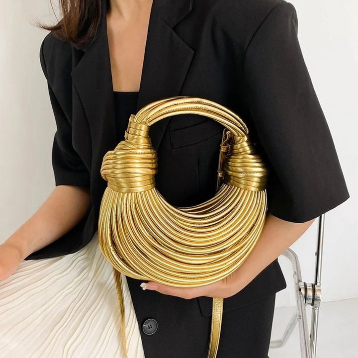 BOLSA-FEMININA-TRANSVERSAL-NOIR-02