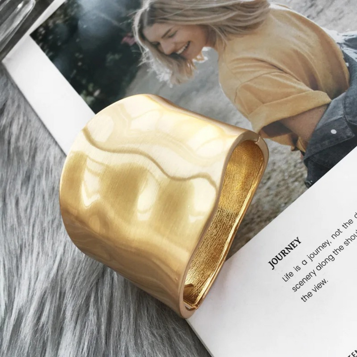 BRACELETE-DOURADO-AMANDA-03