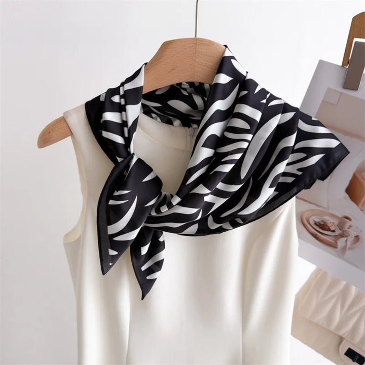 LENÇO-TOQUE-DE-SEDA-FEMININO-SAVANNA-03